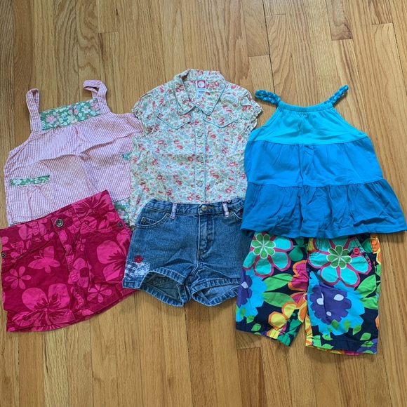 Summer Tops & Shorts Bundle - Picture 10 of 10